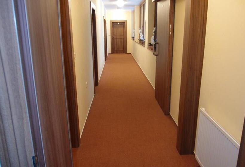 Panzió Obří Sud Javorník