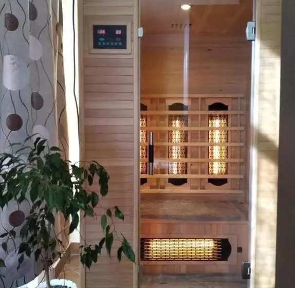 ペンション Szivárvány Vendégház