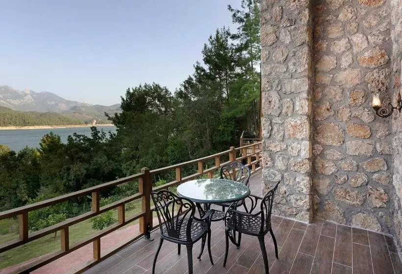 Lomakeskus Botanik Göl Evleri