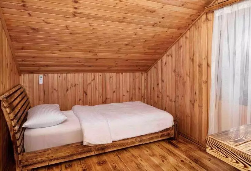 Lomakeskus Botanik Göl Evleri