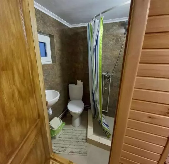 Aamiaismajoitus (B&B) садиба