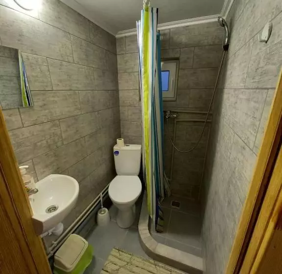 Aamiaismajoitus (B&B) садиба