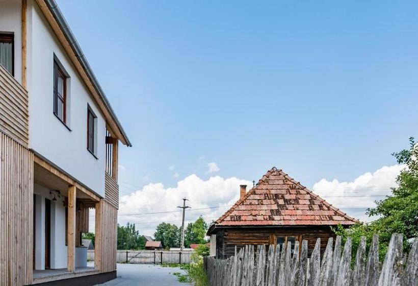 مبيت وإفطار Pensiunea Agroturisticā Lukács Panzió