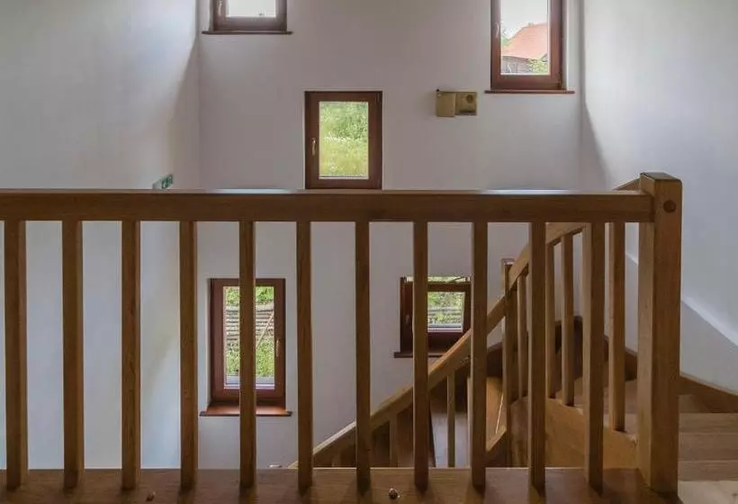 Aamiaismajoitus (B&B) Pensiunea Agroturisticā Lukács Panzió