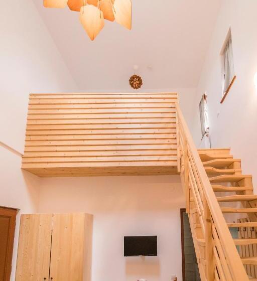 مبيت وإفطار Pensiunea Agroturisticā Lukács Panzió