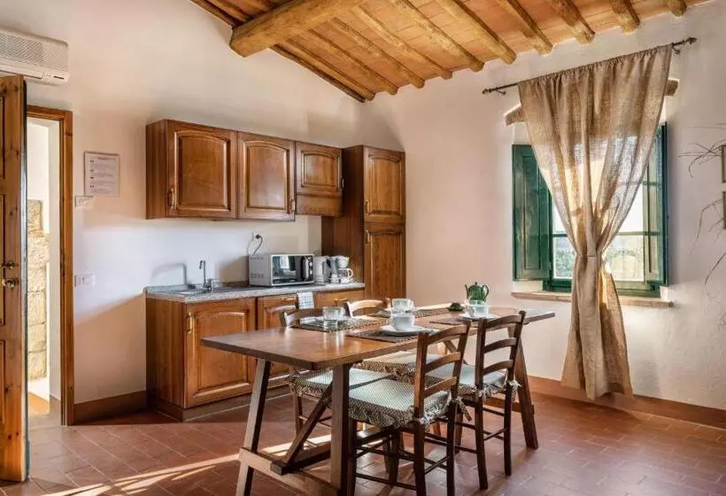 ホテル Agriturismo La Papessa   Fattoria Montecchio