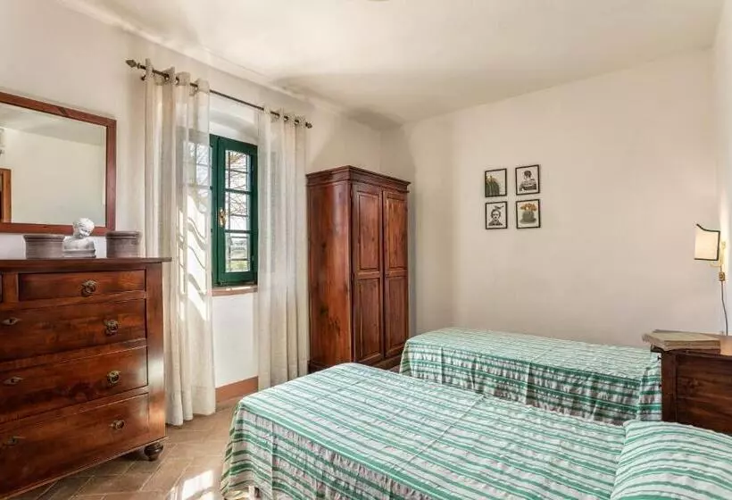 ホテル Agriturismo La Papessa   Fattoria Montecchio