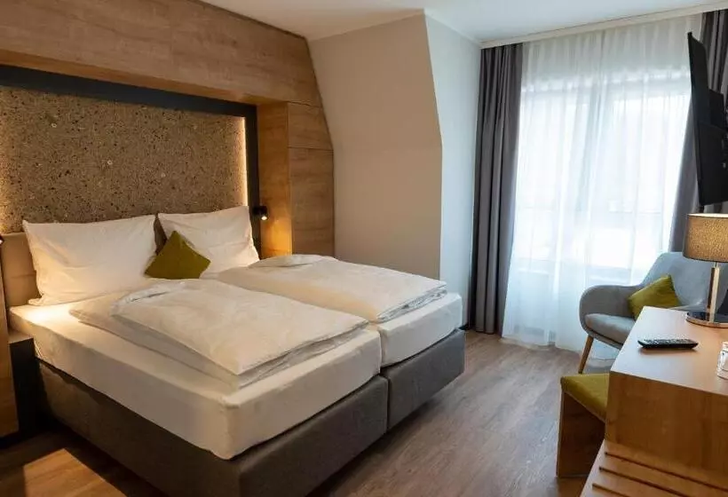 Hotelli Landgasthaus Standenhof