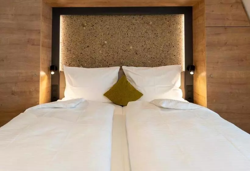 Hotelli Landgasthaus Standenhof