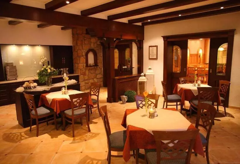 Hotelli Landgasthaus Standenhof