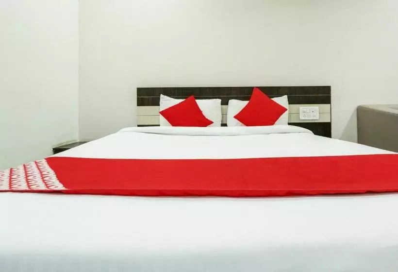 Fabhotel Rajmandir