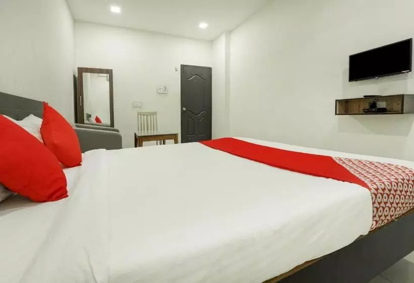 Fabhotel Rajmandir