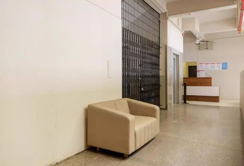 Fabhotel Rajmandir