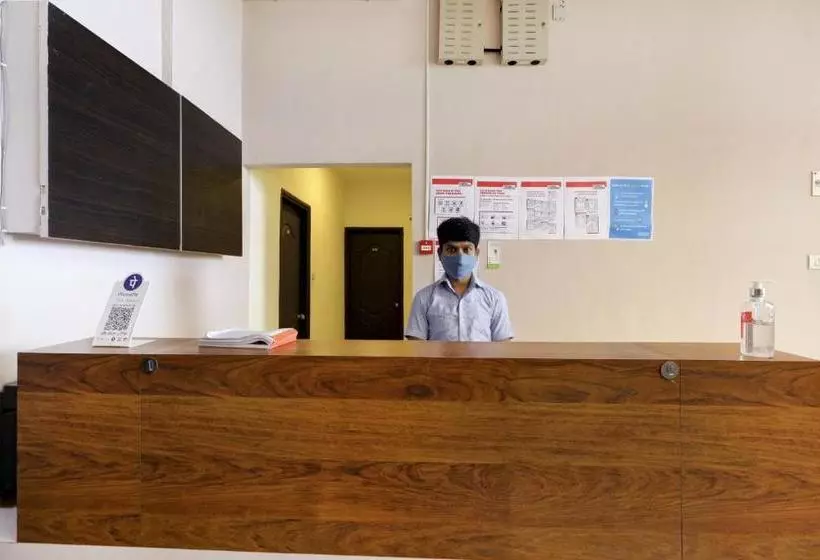 Fabhotel Rajmandir