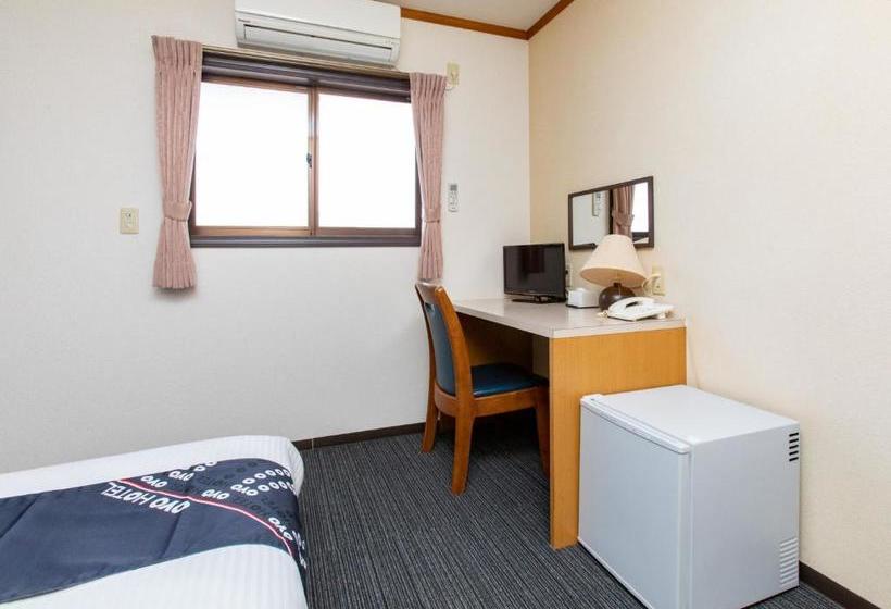 فندق Oyo Takahata Ekimae