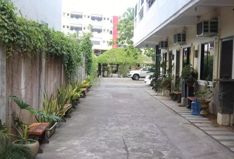 Hotelli Reddoorz Near Colgante Bridge Naga City