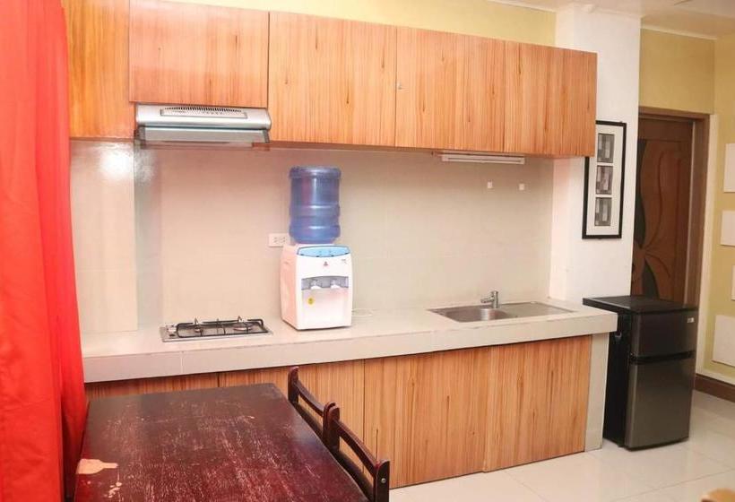 فندق Reddoorz Near Colgante Bridge Naga City