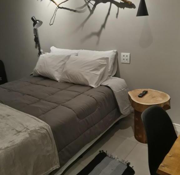 Pensão Rancho Dos Pássaros Amarelos