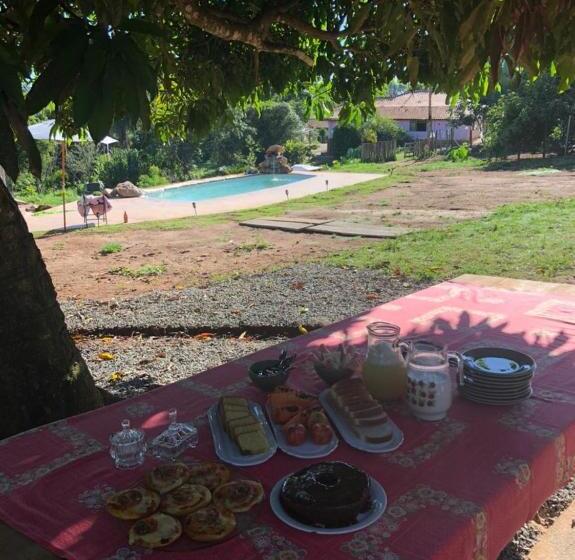Pensão Rancho Dos Pássaros Amarelos