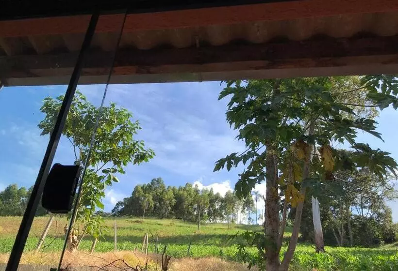 ペンション Rancho Dos Pássaros Amarelos