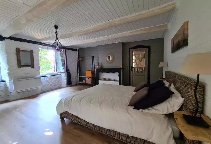 Majatalo Shanti Nilayam