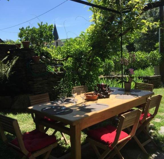 פנסיון Shanti Nilayam