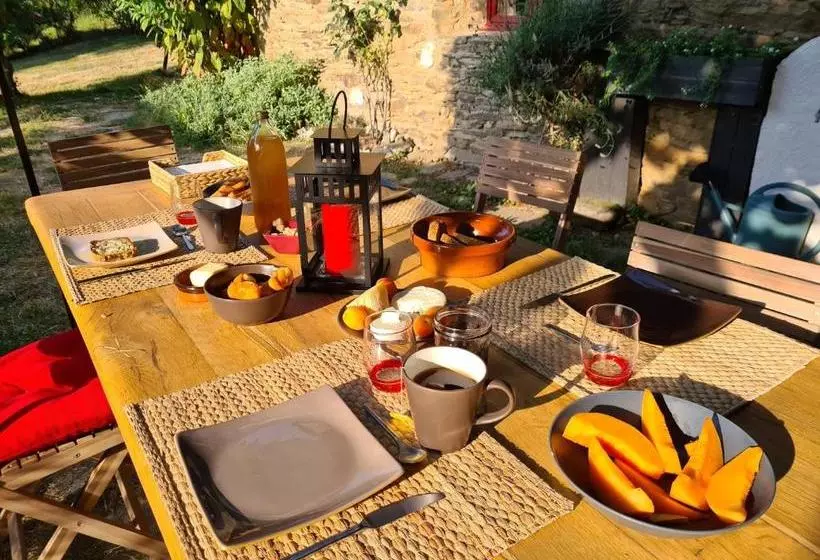 Majatalo Shanti Nilayam