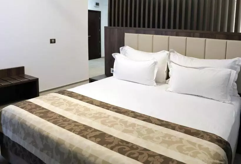 Lomakeskus Mcpietroasa