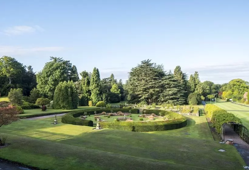 צימר Lilleshall House & Gardens And Lilleshall National Sports Centre