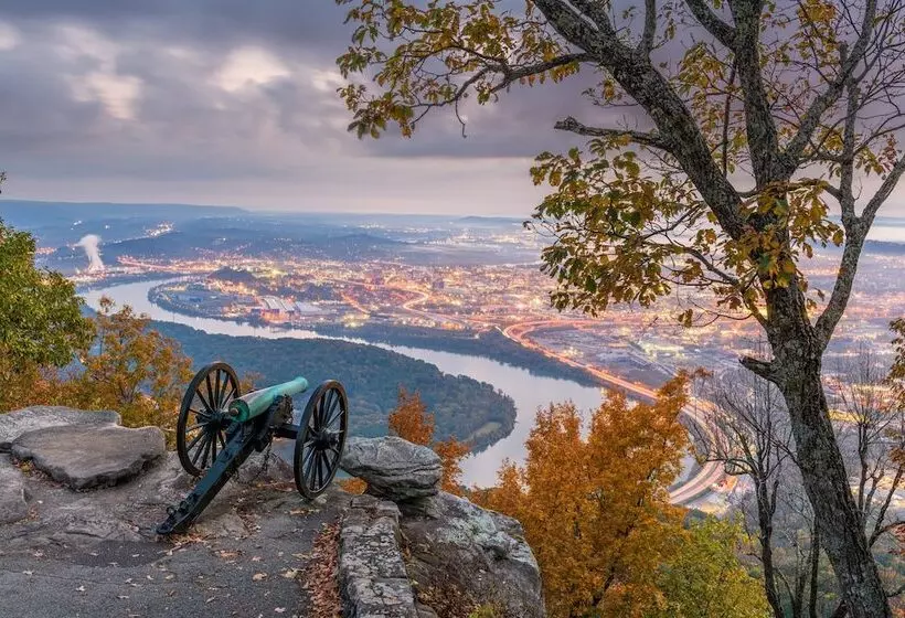 Holiday Inn Express Hotel & Suites Chattanooga Lookout Mountain, An Ihg