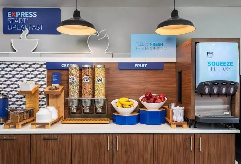 Holiday Inn Express Hotel & Suites Chattanooga Lookout Mountain, An Ihg