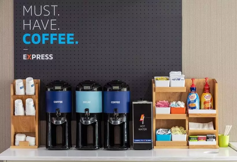 Holiday Inn Express Hotel & Suites Chattanooga Lookout Mountain, An Ihg