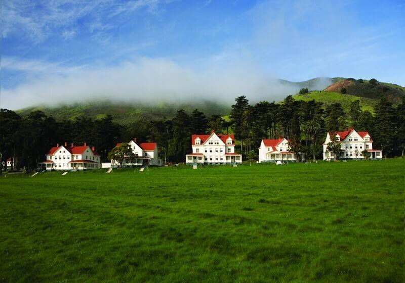 호텔 Cavallo Point