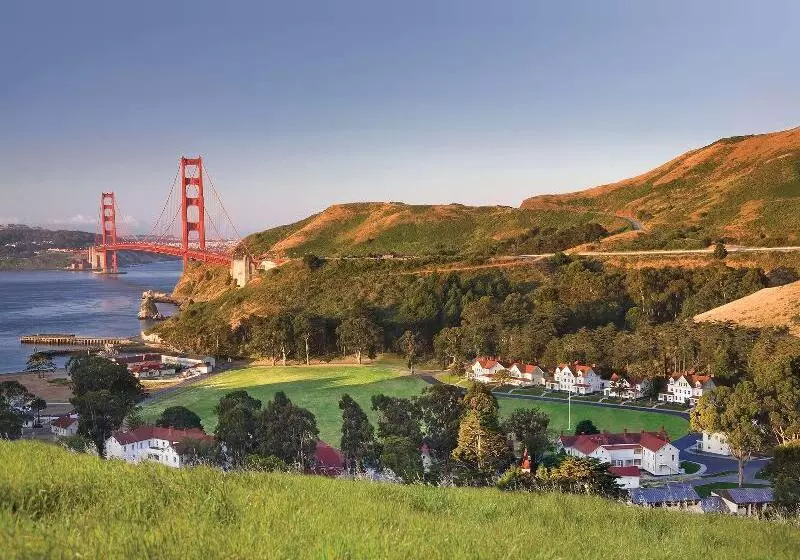 Отель Cavallo Point