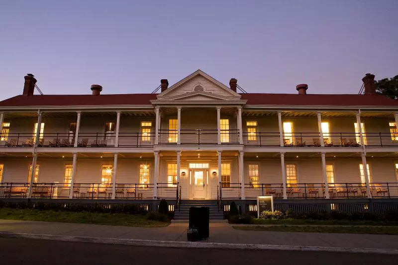 Отель Cavallo Point