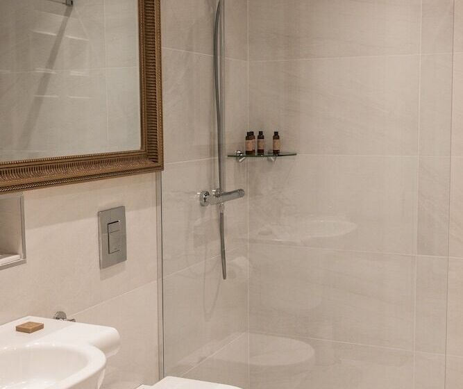 ホテル Clanard Court