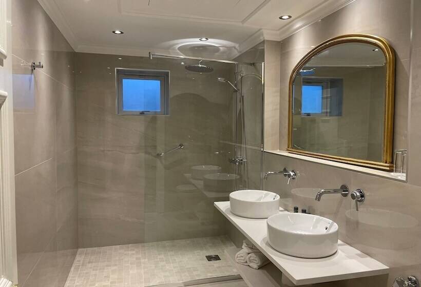 ホテル Clanard Court