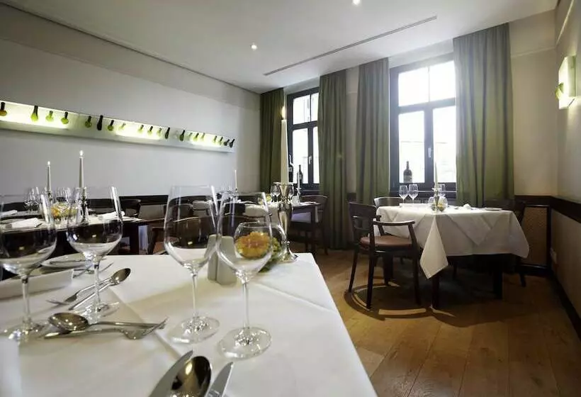 酒店 Esplanade Resort & Spa  Adults Only