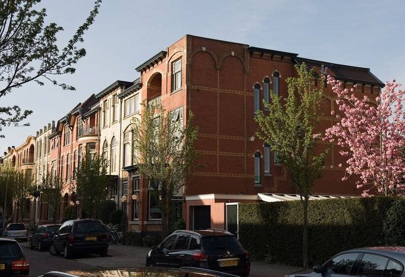 בית מלון כפרי Fidder Patrick S Whisky Bar