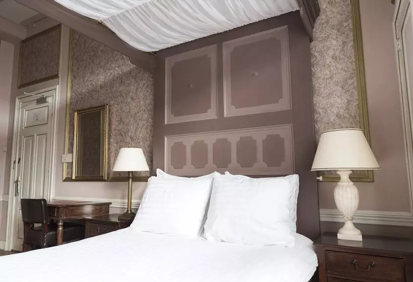 בית מלון כפרי Fidder  Patrick S Whisky Bar