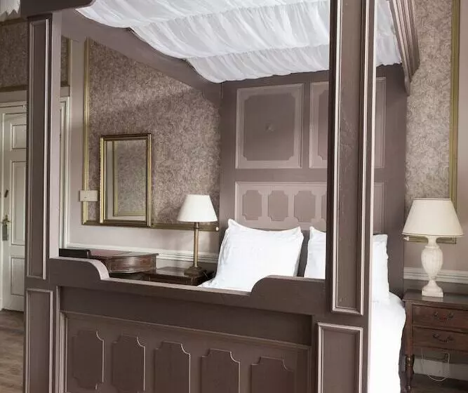 בית מלון כפרי Fidder  Patrick S Whisky Bar