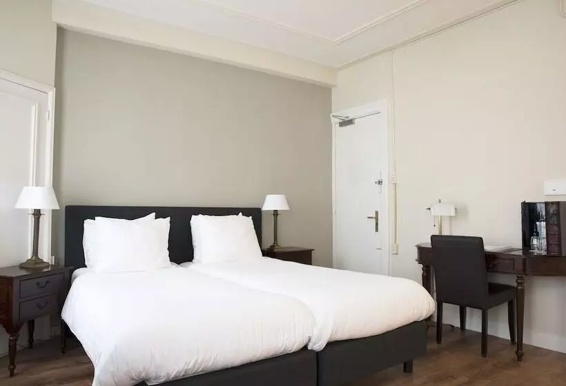 בית מלון כפרי Fidder  Patrick S Whisky Bar