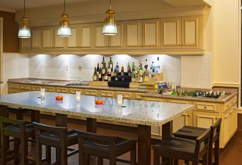 בית מלון כפרי Hilton Garden Inn Allentown Bethlehem Airport