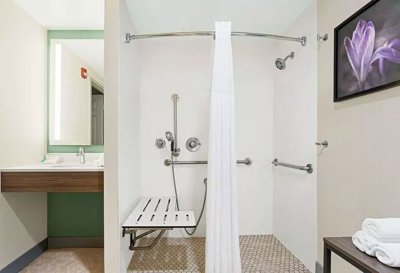 هتل Hilton Garden Inn Allentown Bethlehem Airport