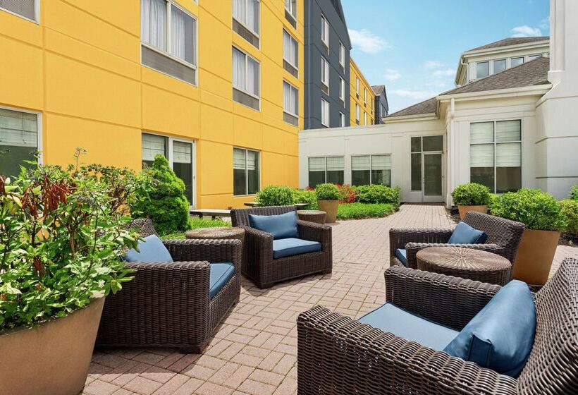 בית מלון כפרי Hilton Garden Inn Allentown Bethlehem Airport