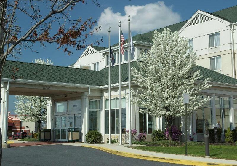 בית מלון כפרי Hilton Garden Inn Allentown Bethlehem Airport