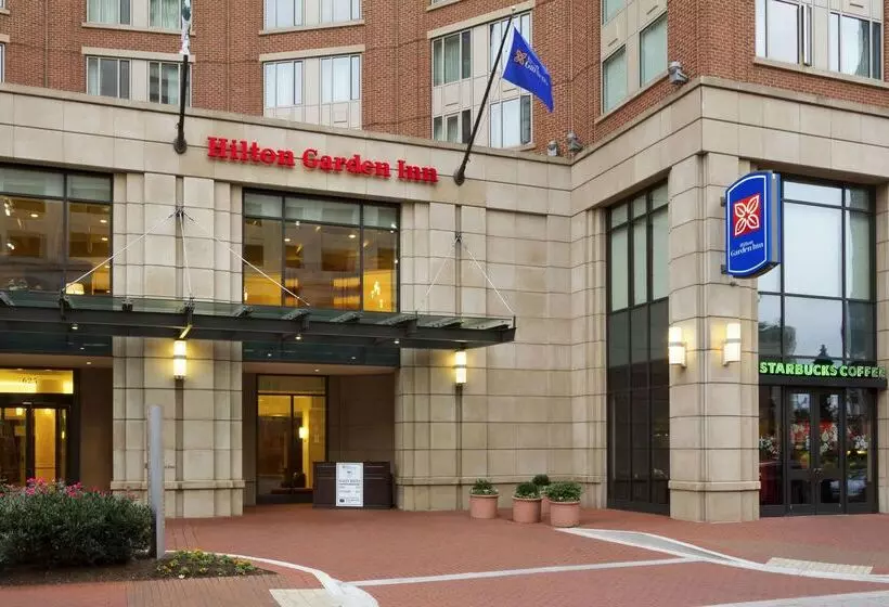 هتل Hilton Garden Inn Baltimore Inner Harbor