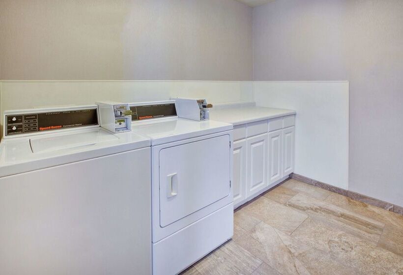 호텔 Hilton Garden Inn Chesterton