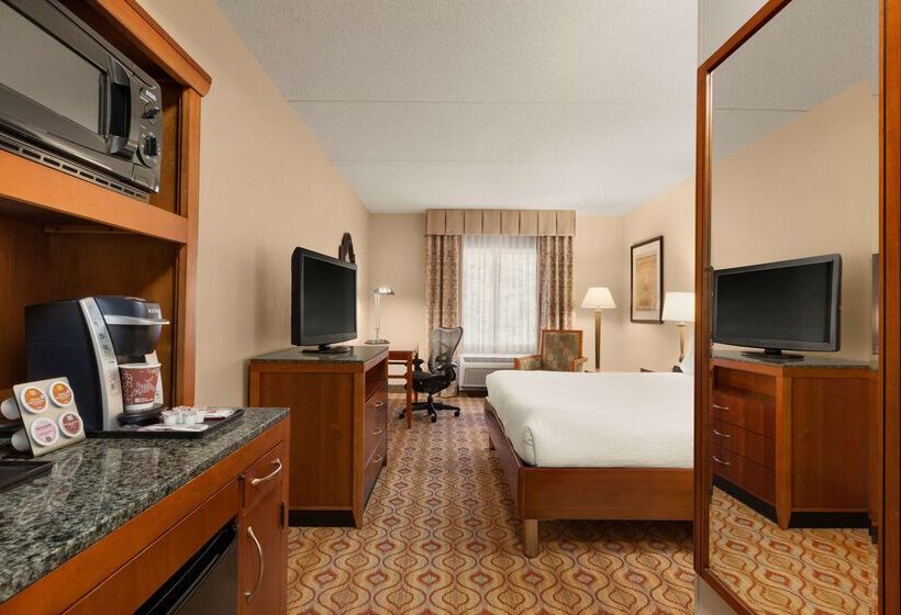 Отель Hilton Garden Inn Solomons