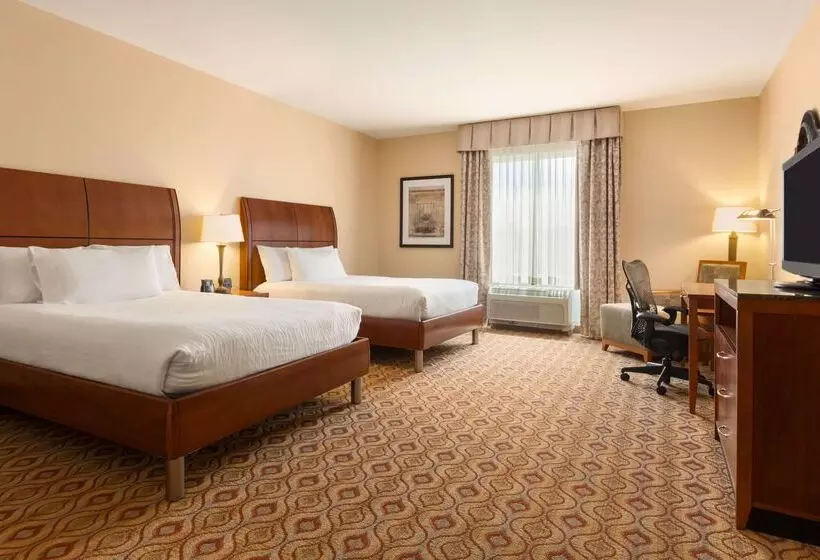 فندق Hilton Garden Inn Solomons